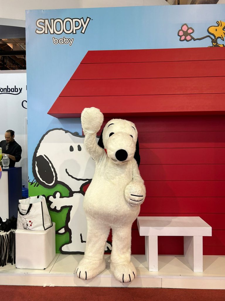 Snoopy esteve presente no lançamento de mais de 60 produtos na APAS SHOW 2024
